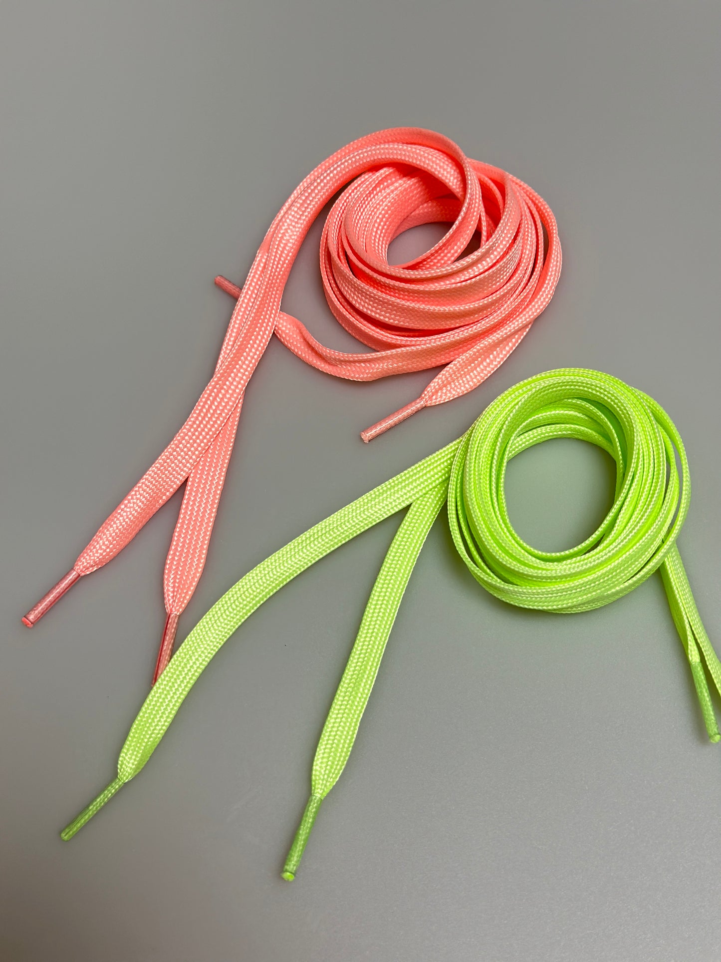 2024 Luminous Flat Shoelaces for sneakers , Glow In The Dark, Fluorescent Laces, Colorful Shoelaces, Shoe Accessories, Shoelaces Replacement, Gifts For Others